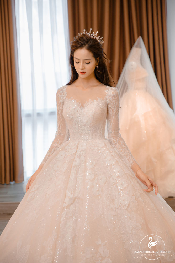 Váy cưới dài tay-SWAN Bridal9