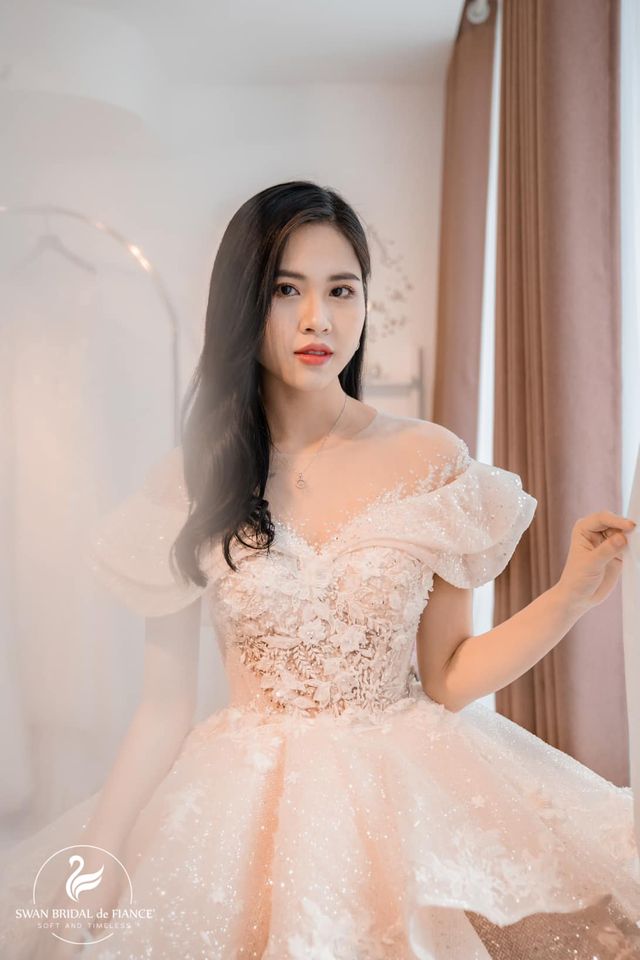 váy cưới thiết kế swan bridal 8