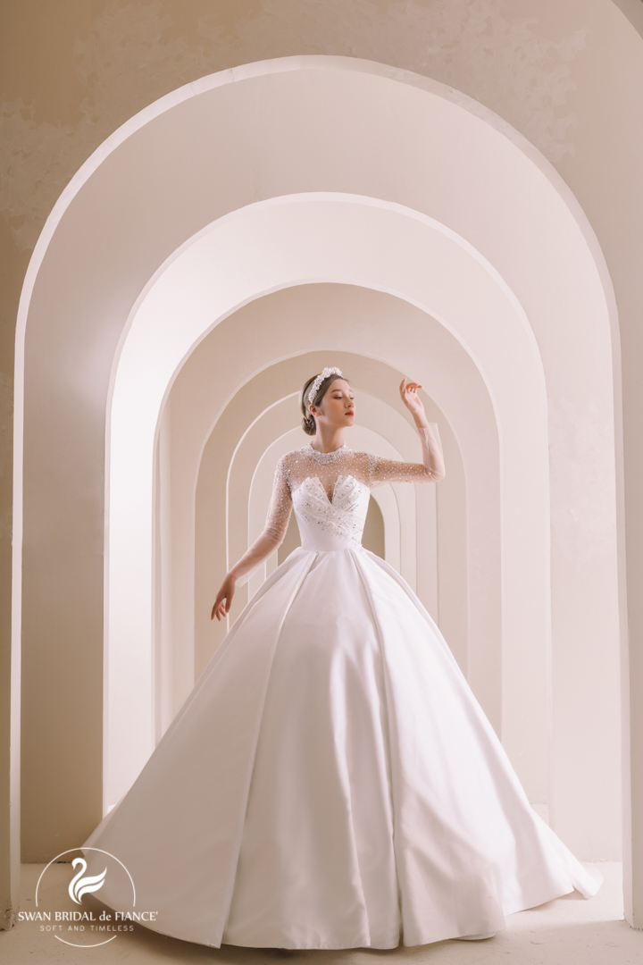 váy cưới thiết kế swan bridal 10