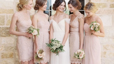 Gợi ý những tông màu váy phù dâu phù hợp cho từng phong cách tiệc cưới